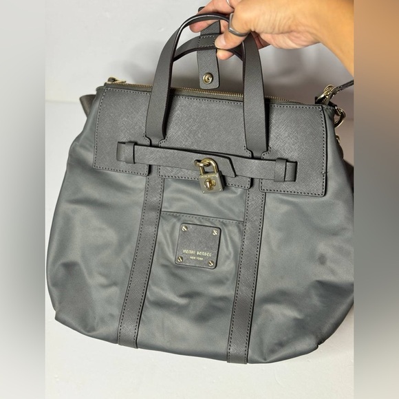 HENRI BENDEL Jet Setter Nylon Leather Convertible Shoulder Bag Backpack Gray - Picture 4 of 12